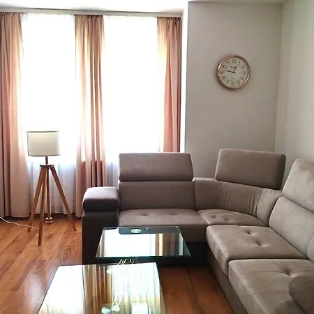 Apartment Sweet *